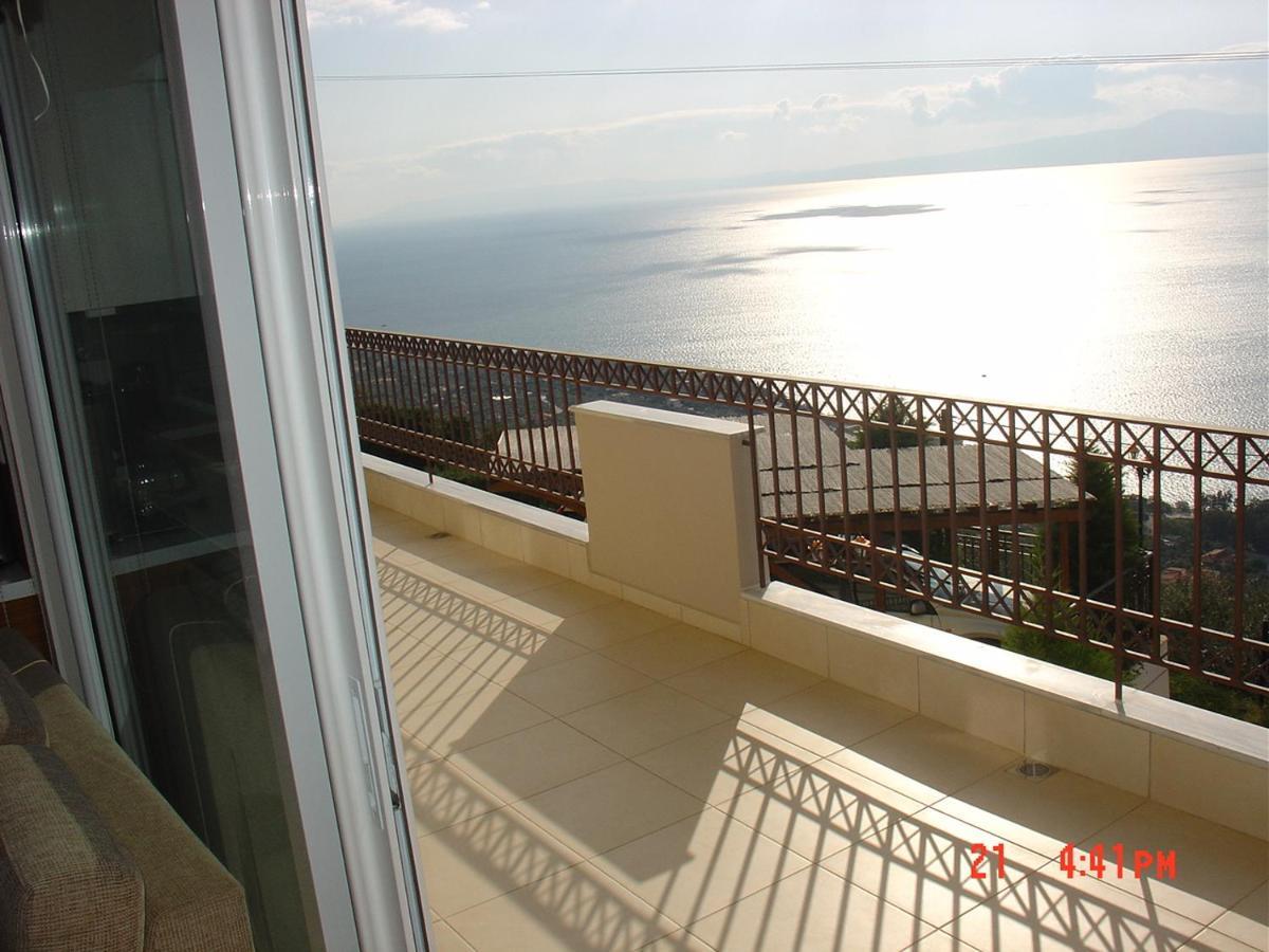 Verga First Floor Apartment Kültér fotó